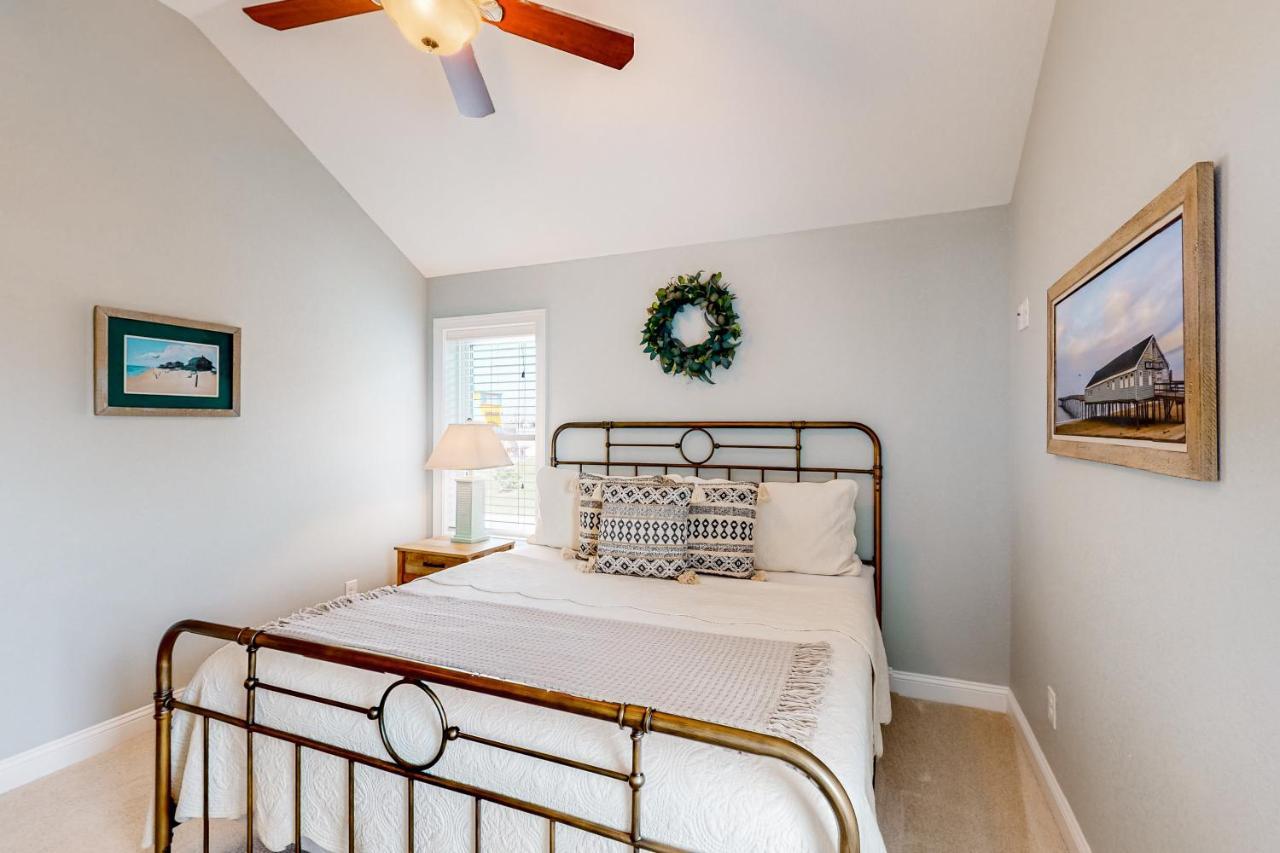 Coastal Serenity - Unit A - Top Floor Kill Devil Hills Exterior foto